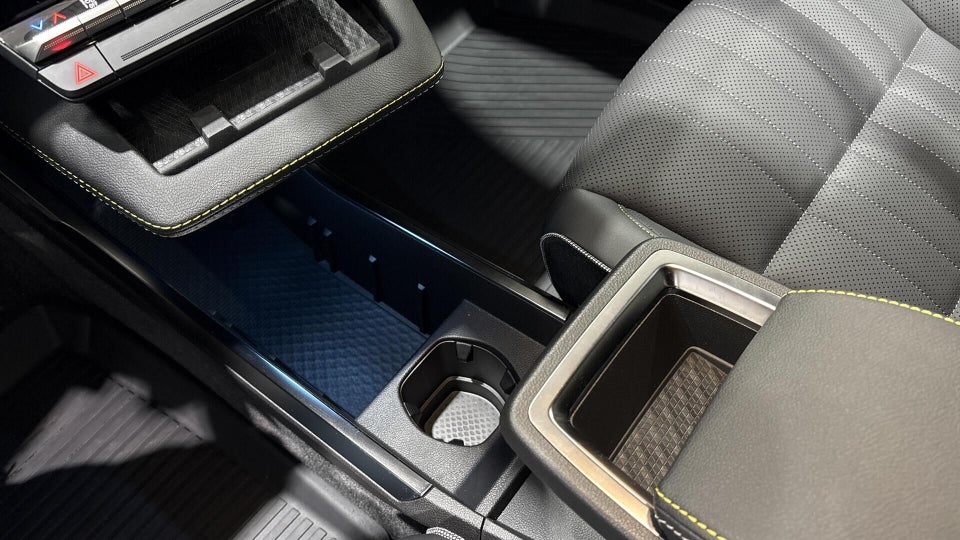 Renault Scenic E-Tech 87 Iconic 5d