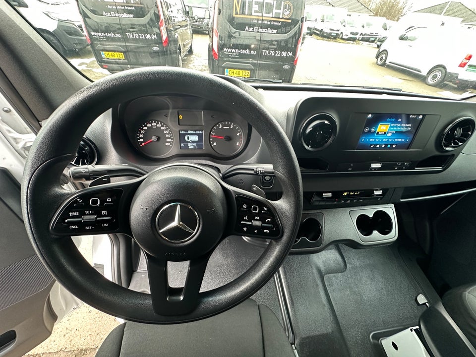 Mercedes Sprinter 315 2,0 CDi A2 Chassis aut. RWD 2d