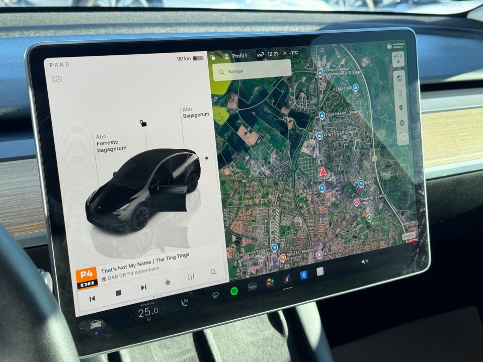 Tesla Model Y Long Range AWD 5d