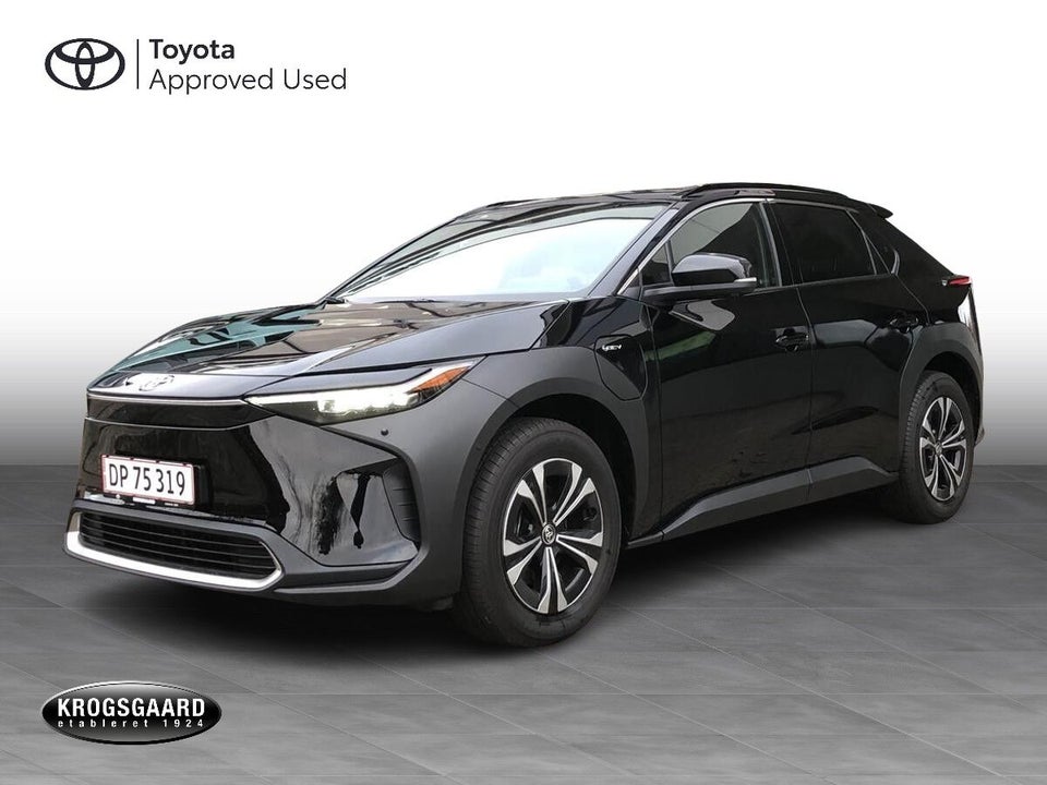 Toyota bZ4X Executive 5d