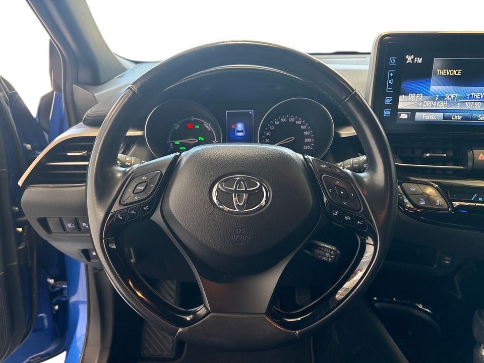 Toyota C-HR 1,8 Hybrid Premium Selected CVT 5d