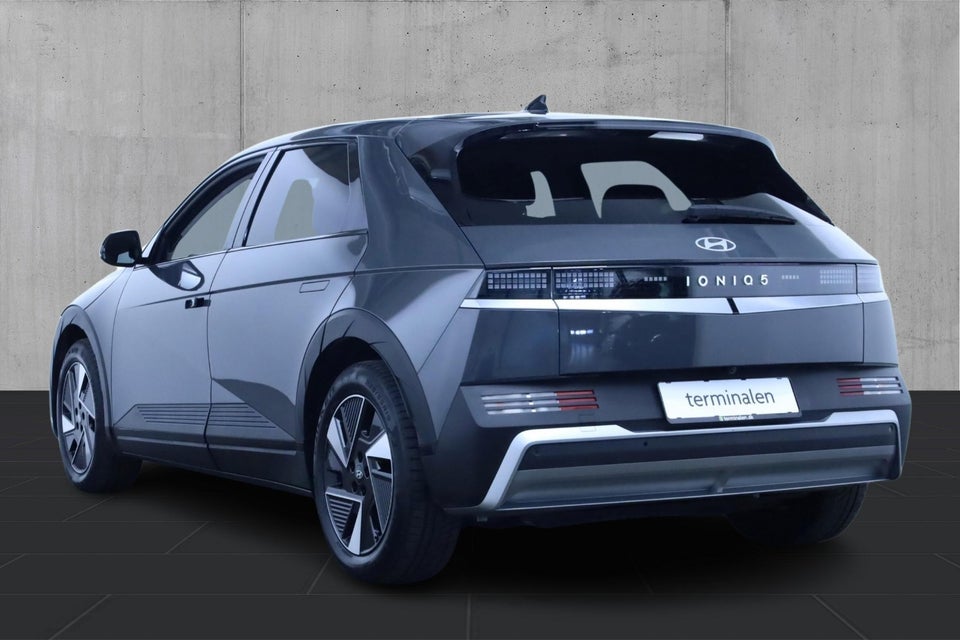 Hyundai Ioniq 5 84 Essential 5d