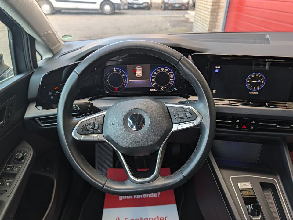 VW Golf VIII 1,4 GTE DSG 5d