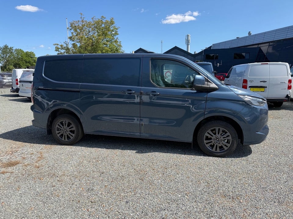 Ford E-Transit Custom 320 L1 71 Limited