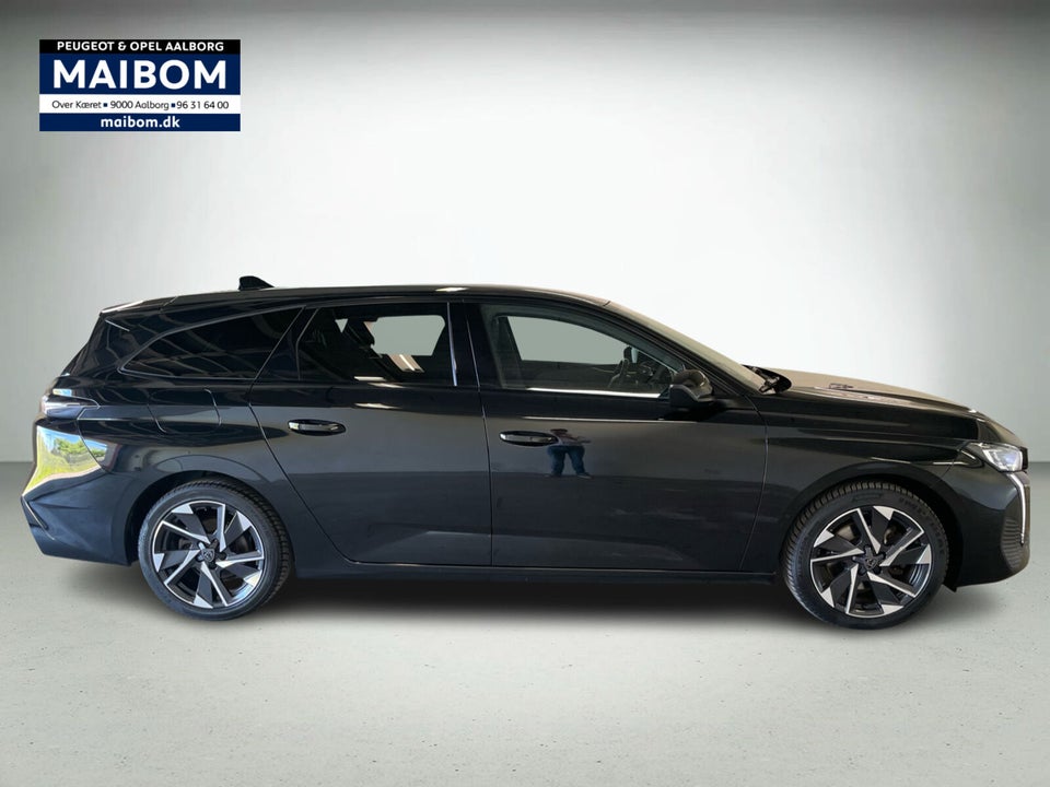Peugeot 308 1,5 BlueHDi 130 Allure Pack EAT8 5d