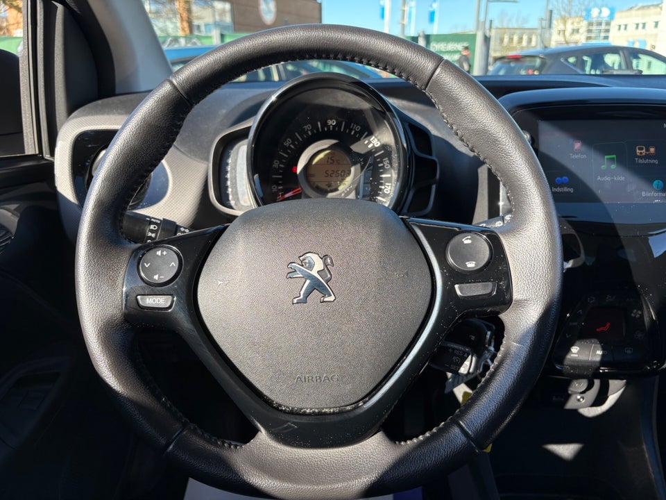 Peugeot 108 1,0 e-VTi 72 Allure+ 5d