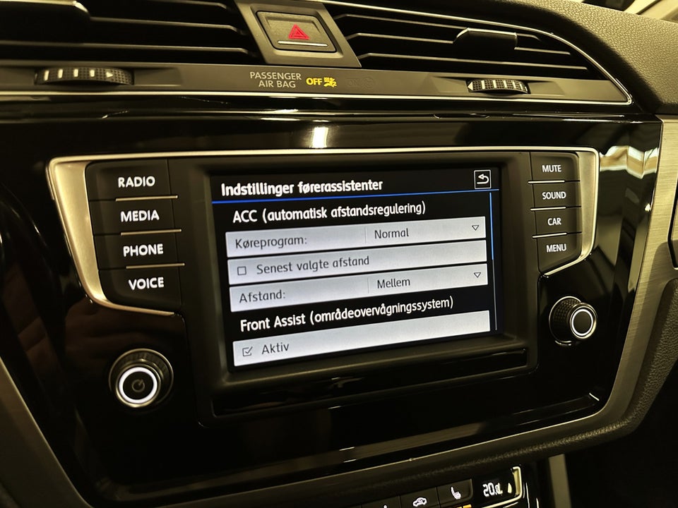 VW Touran 1,4 TSi 150 R-line DSG 7prs 5d