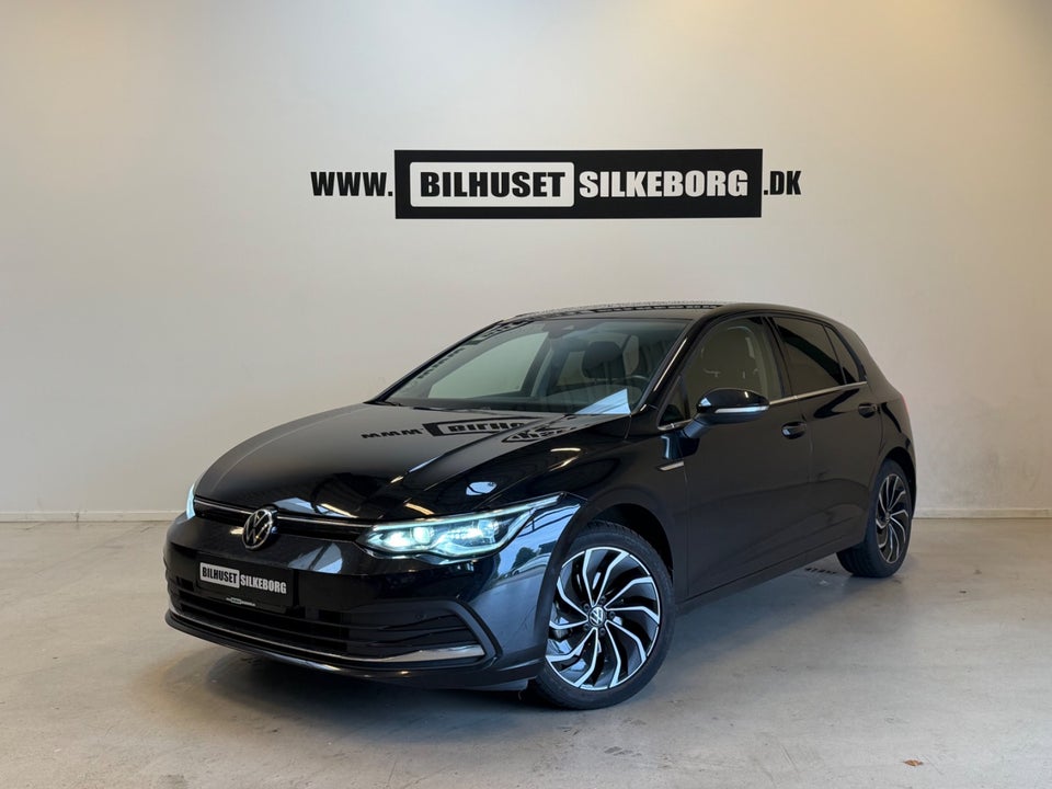 VW Golf VIII 1,5 eTSi 150 Style DSG 5d