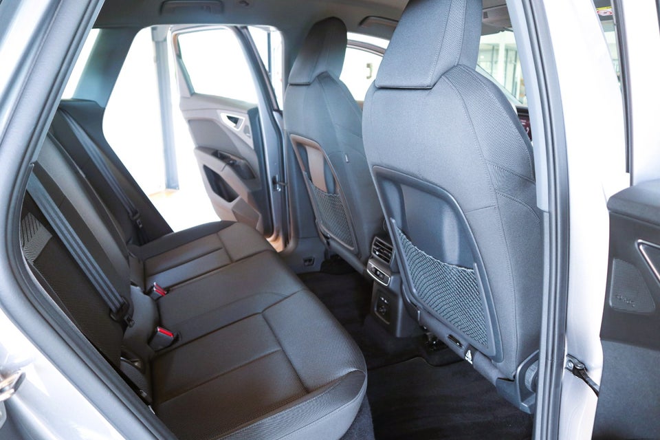 Audi Q4 e-tron 40 Attitude 5d