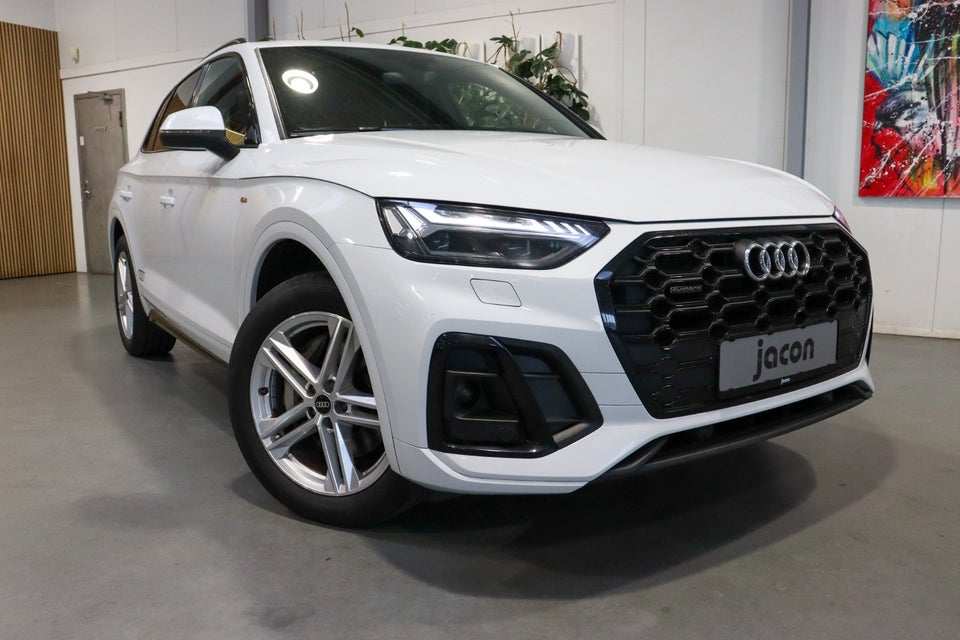 Audi Q5 50 TFSi e quattro S-tr. 5d