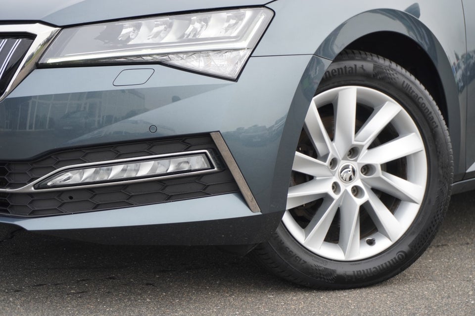 Skoda Superb 1,4 TSi iV Plus Combi DSG 5d