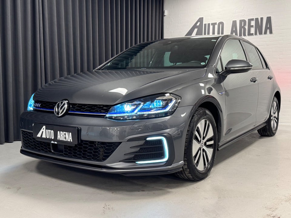 VW Golf VII 1,4 GTE DSG 5d