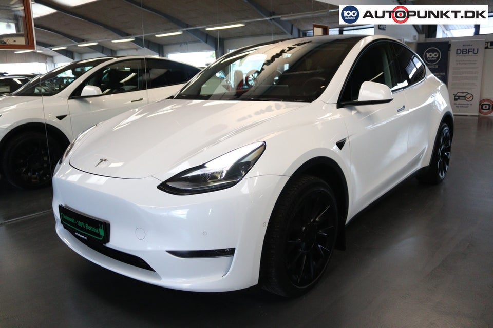 Tesla Model Y Long Range AWD 5d
