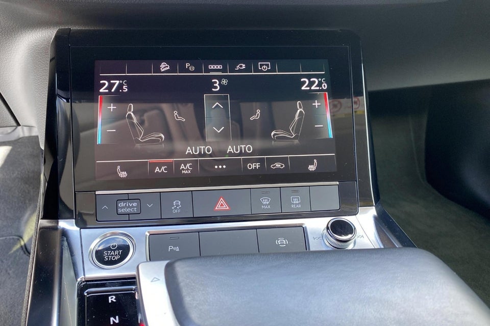 Audi e-tron 50 quattro 5d