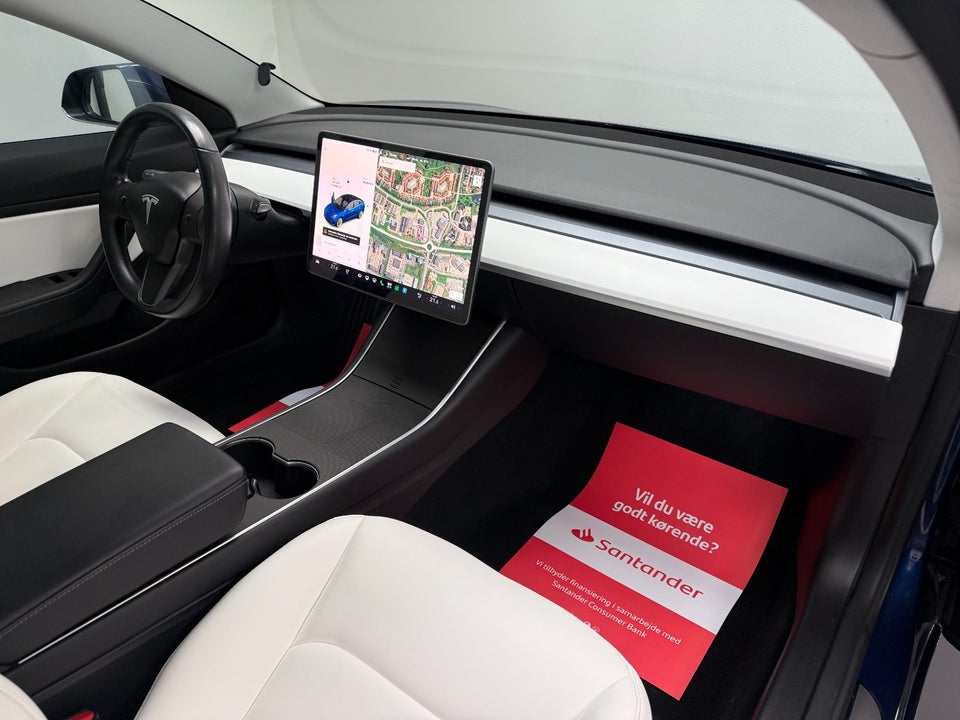 Tesla Model 3 Long Range AWD 4d
