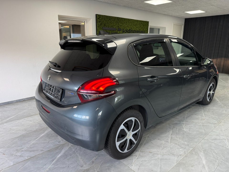 Peugeot 208 1,6 BlueHDi 100 Active 5d