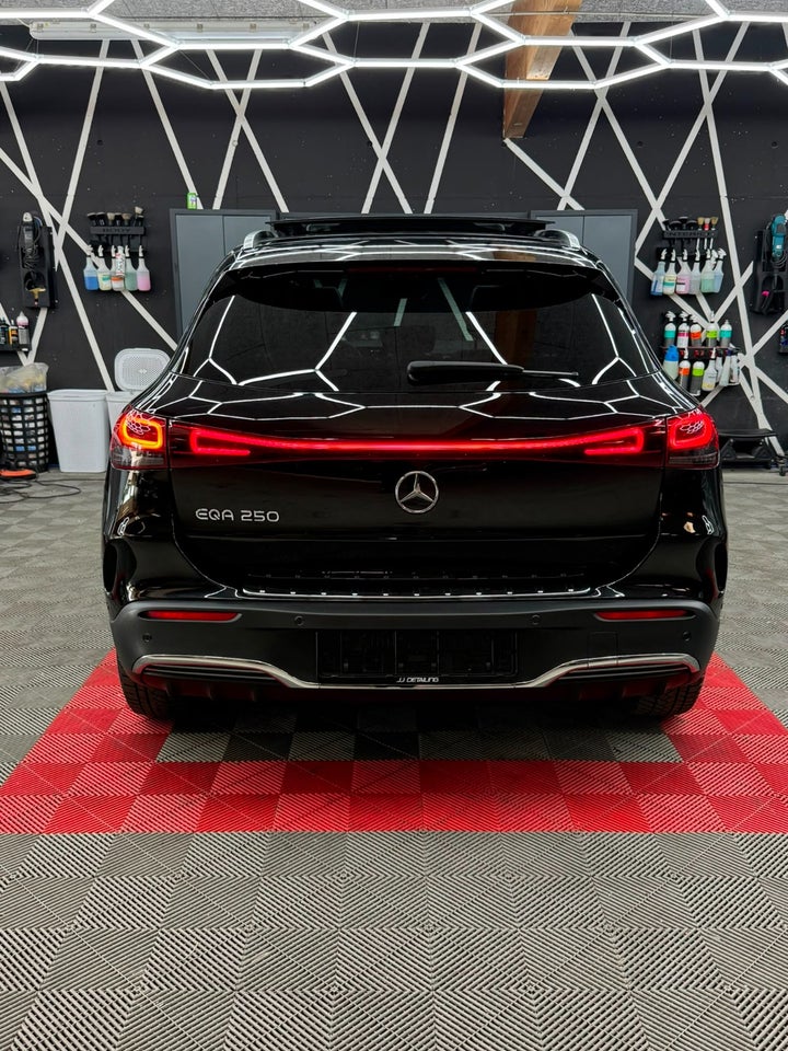 Mercedes EQA250 AMG Line 5d