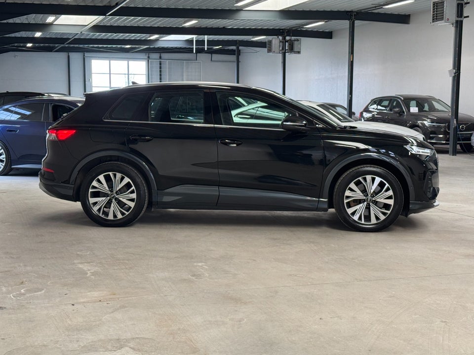 Audi Q4 e-tron 40 Advanced 5d