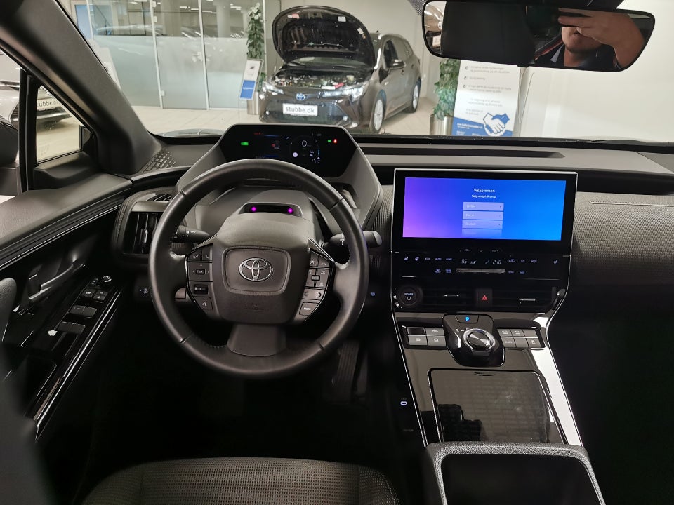 Toyota bZ4X Active 5d