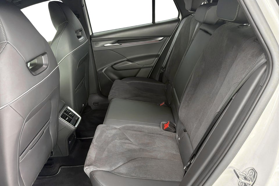 Skoda Elroq 85 iV Sportline Premium 5d