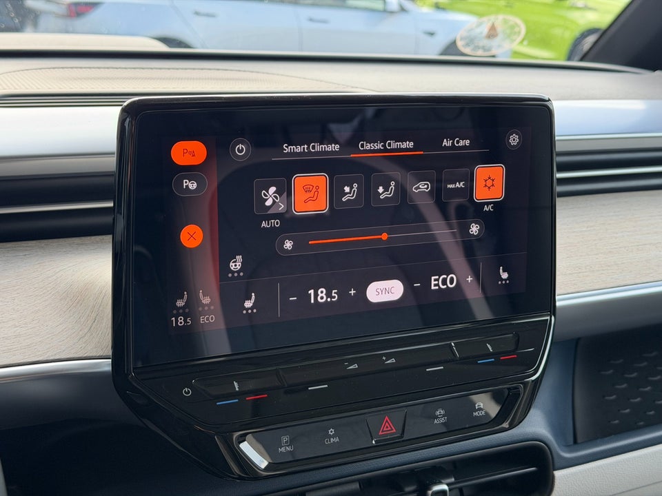 VW ID.Buzz 77 Pro SWB 5d