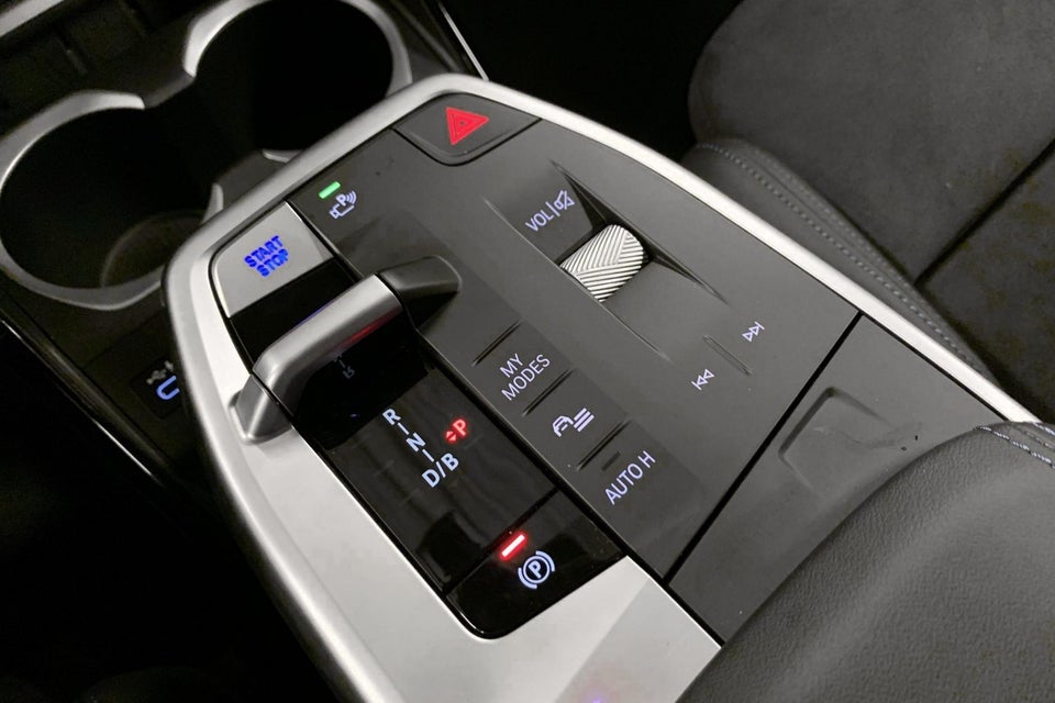 BMW iX2 xDrive30 M-Sport 5d