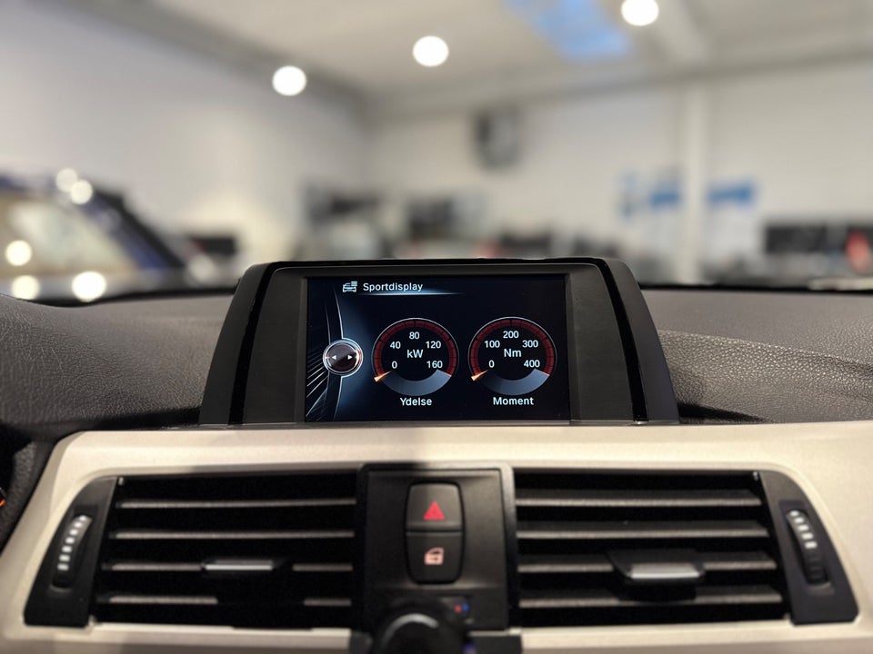 BMW 320d 2,0 aut. 4d