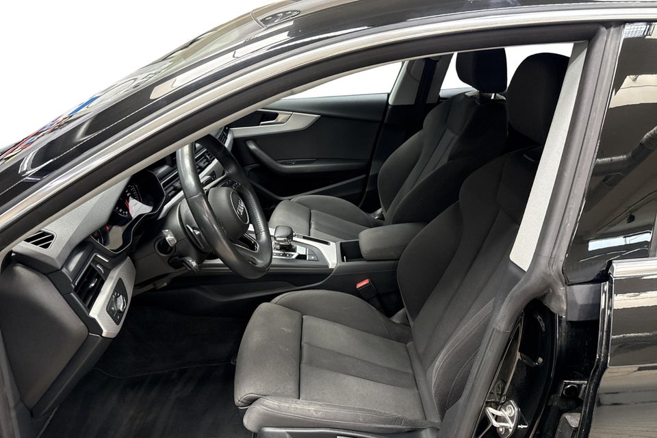 Audi A5 40 TFSi Sport Sportback S-tr. 5d