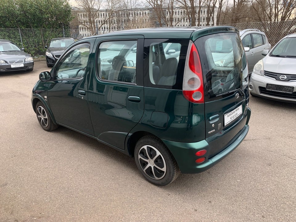 Toyota Yaris Verso 1,3 Luna 5d