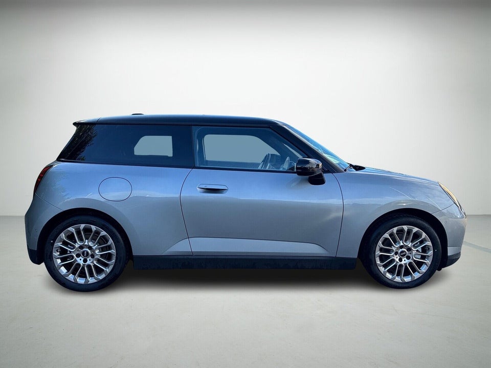 MINI Cooper SE Favoured Trim M 3d