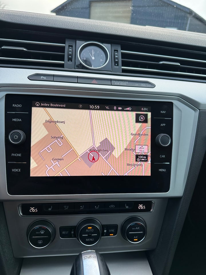 VW Passat 1,6 TDi 120 Highline Variant DSG 5d