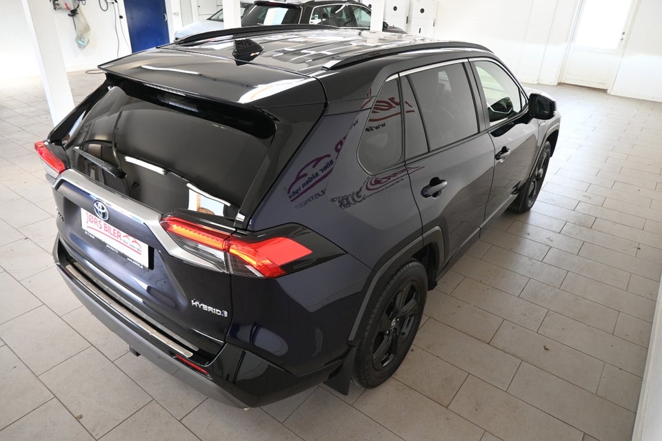Toyota RAV4 2,5 Hybrid H3 Style MDS 5d
