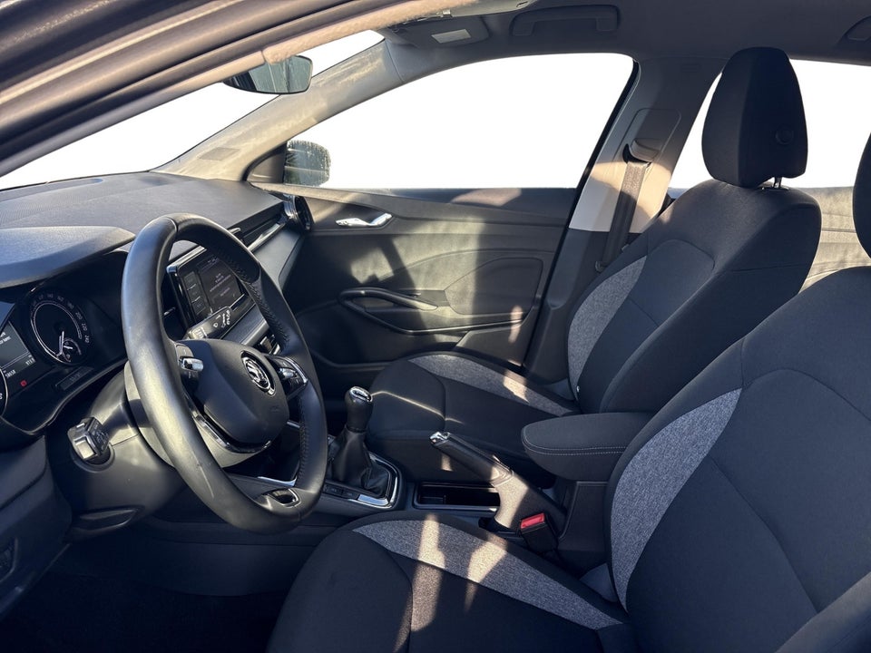 Skoda Fabia 1,0 MPi 80 Essence 5d
