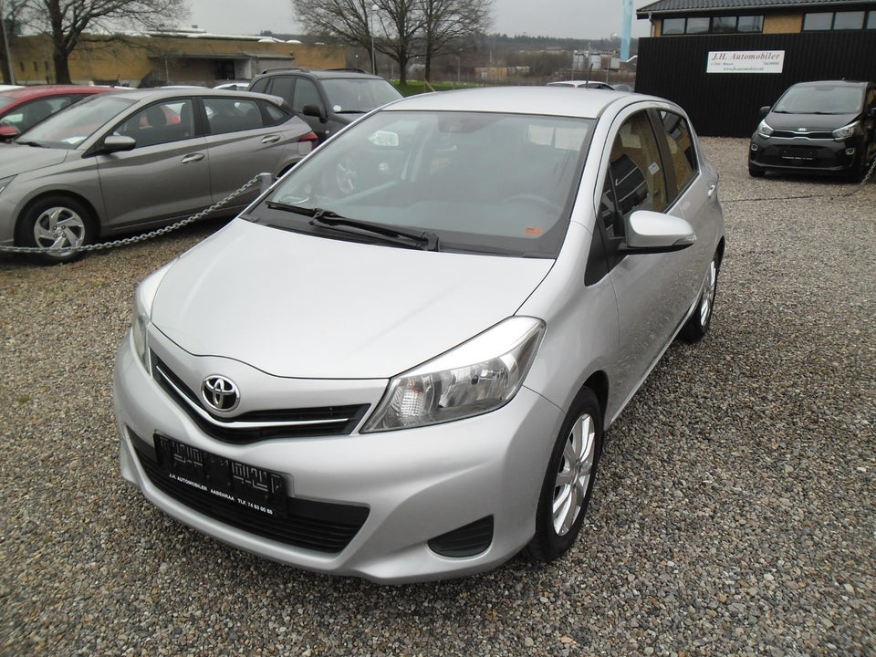 Toyota Yaris 1,3 VVT-i T2 Touch 5d