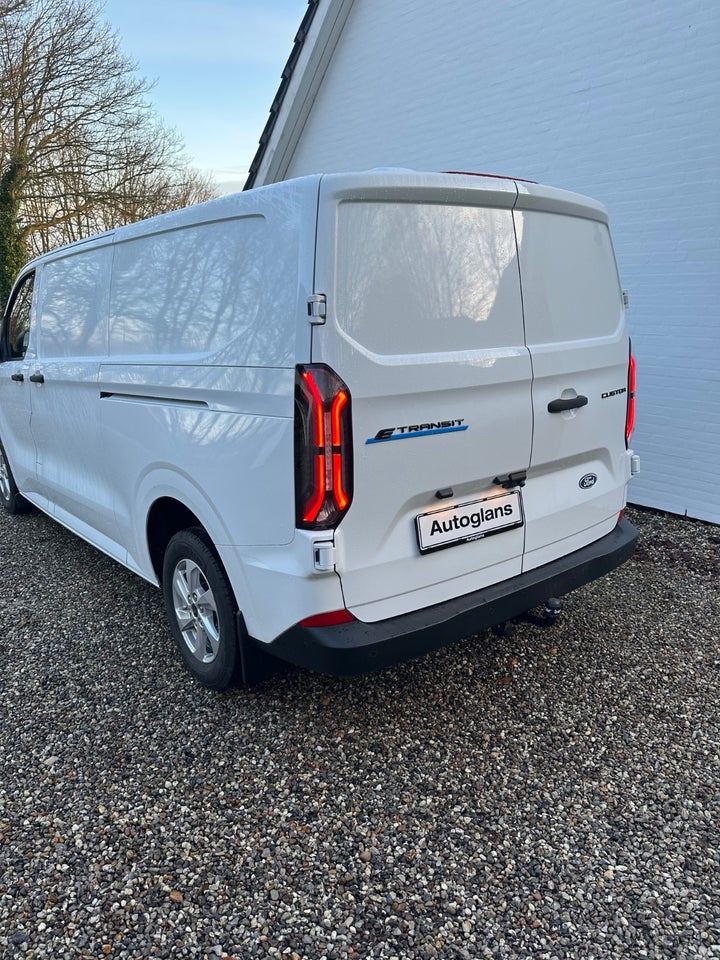 Ford E-Transit Custom 340L 64 Trend