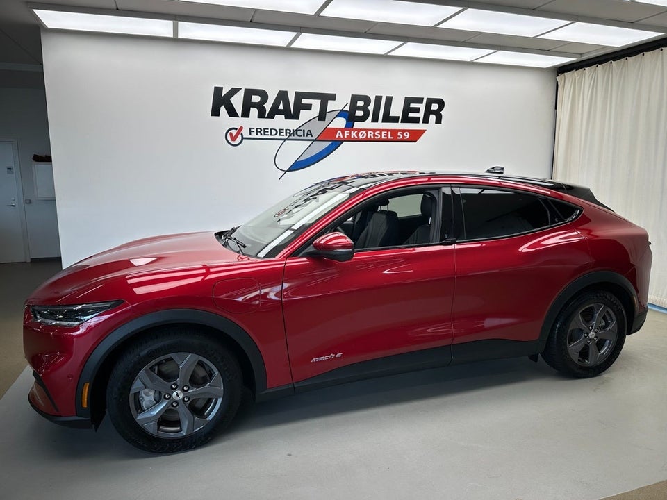 Ford Mustang Mach-E 75 Premium Standard Range 5d