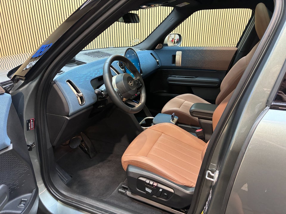 MINI Countryman SE Favoured Trim XL ALL4 5d