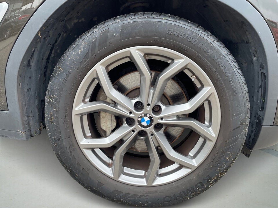 BMW X3 2,0 xDrive30i X-Line aut. 5d