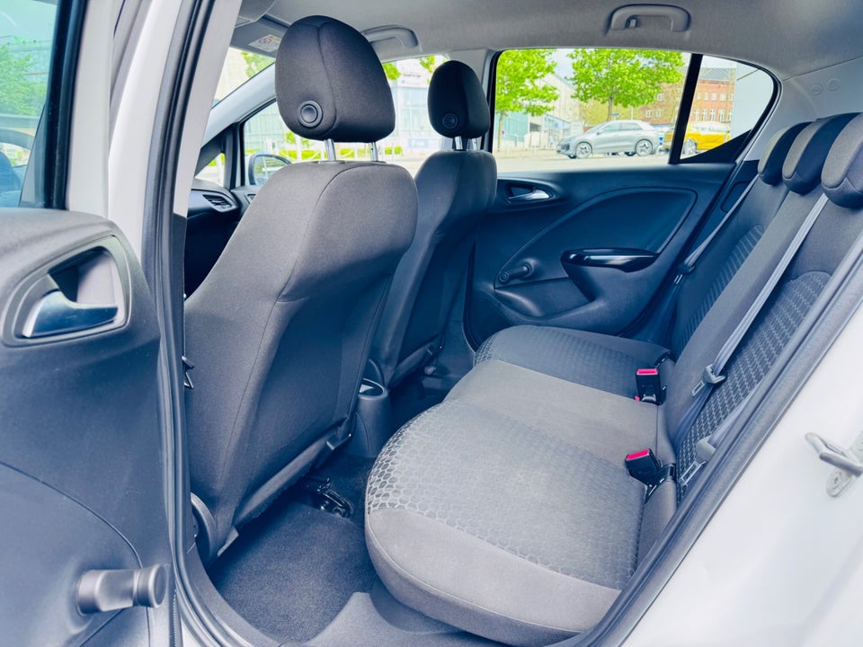 Opel Corsa 1,4 16V Enjoy+ 5d