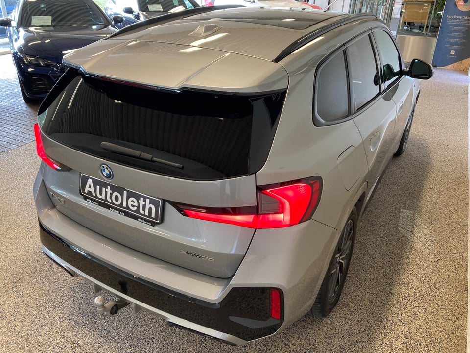 BMW iX1 xDrive30 M-Sport 5d