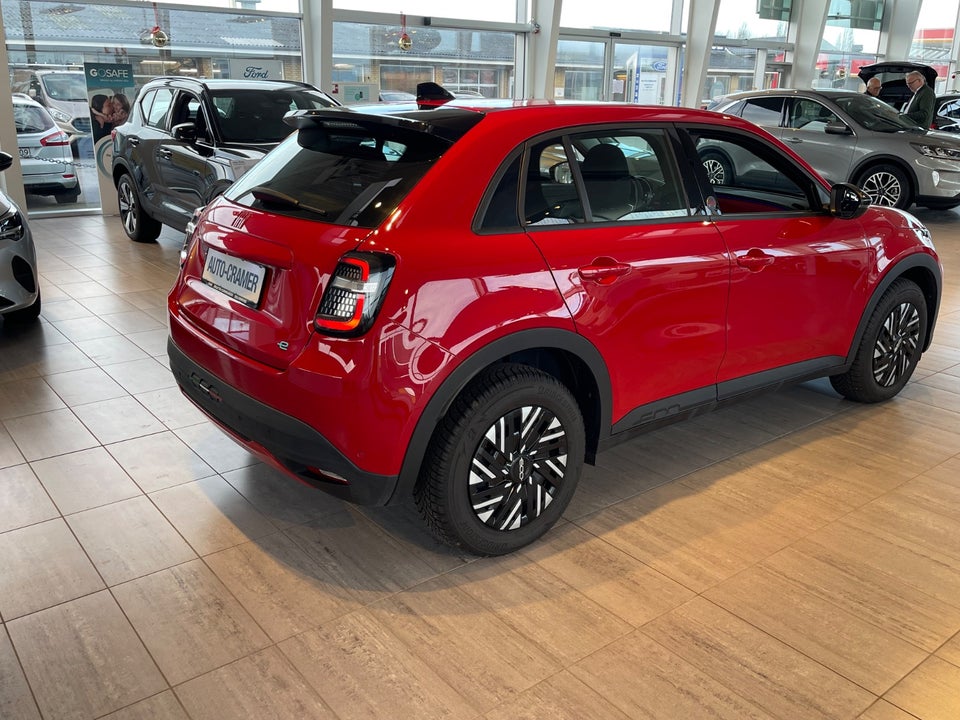 Fiat 600e 54 (RED) 5d