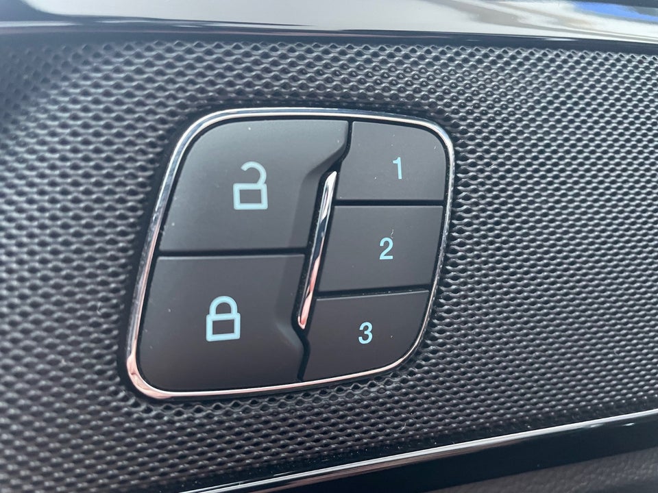 Ford Mondeo 2,0 EcoBlue ST-Line stc. aut. 5d