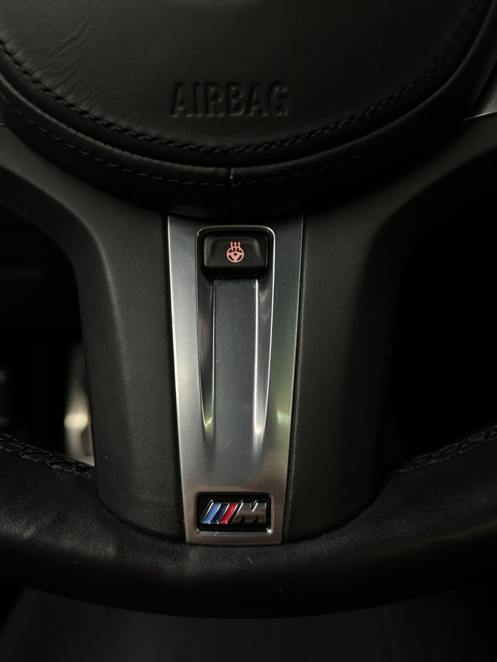 BMW 330d 3,0 Touring M-Sport xDrive aut. 5d