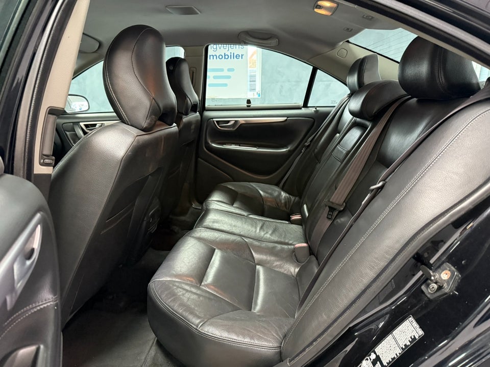 Volvo S60 2,4 T aut. 4d