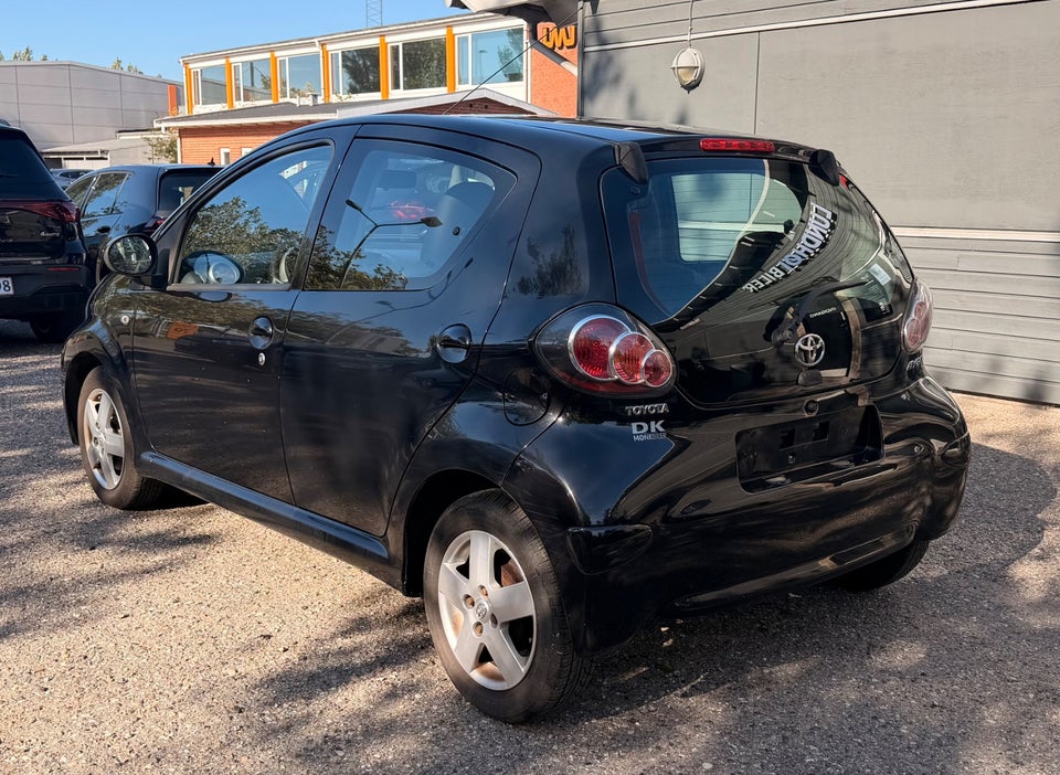Toyota Aygo 1,0 VVT-i T1 5d