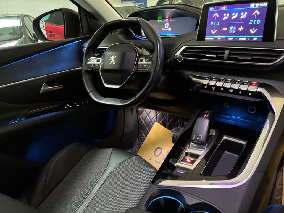 Peugeot 3008 1,6 e-THP 165 Allure EAT6 5d