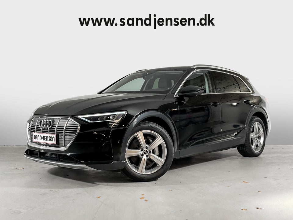 Audi e-tron 55 quattro 5d