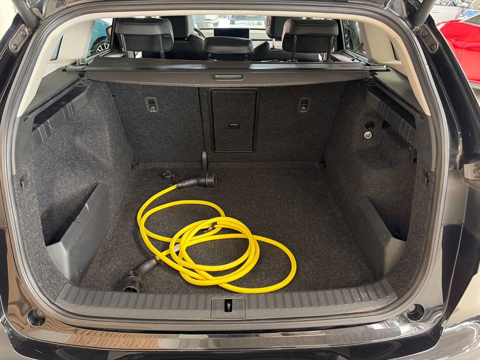 Skoda Enyaq 80 iV Loft 5d