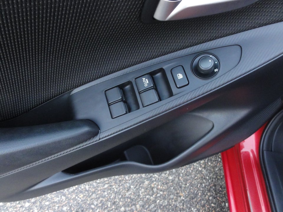 Mazda 2 1,5 SkyActiv-G 90 Sky 5d