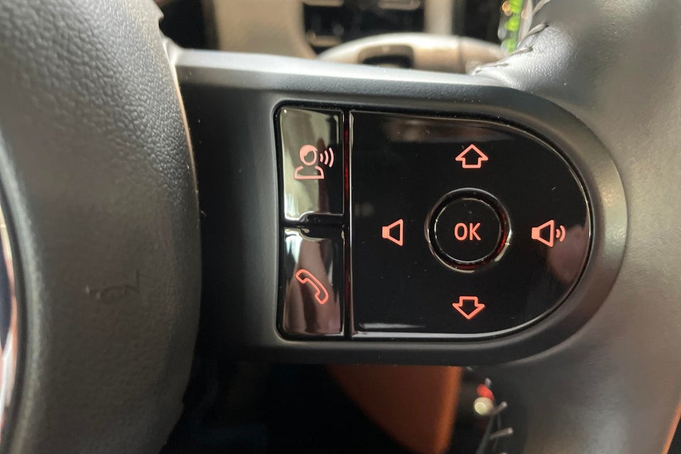 MINI Cooper SE Maximise 3d